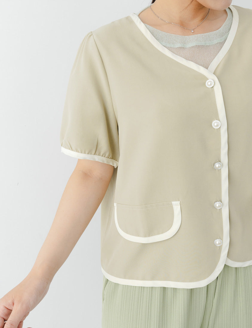MISS. Elegant Contrast Trim Pearl Button Plus Size Top