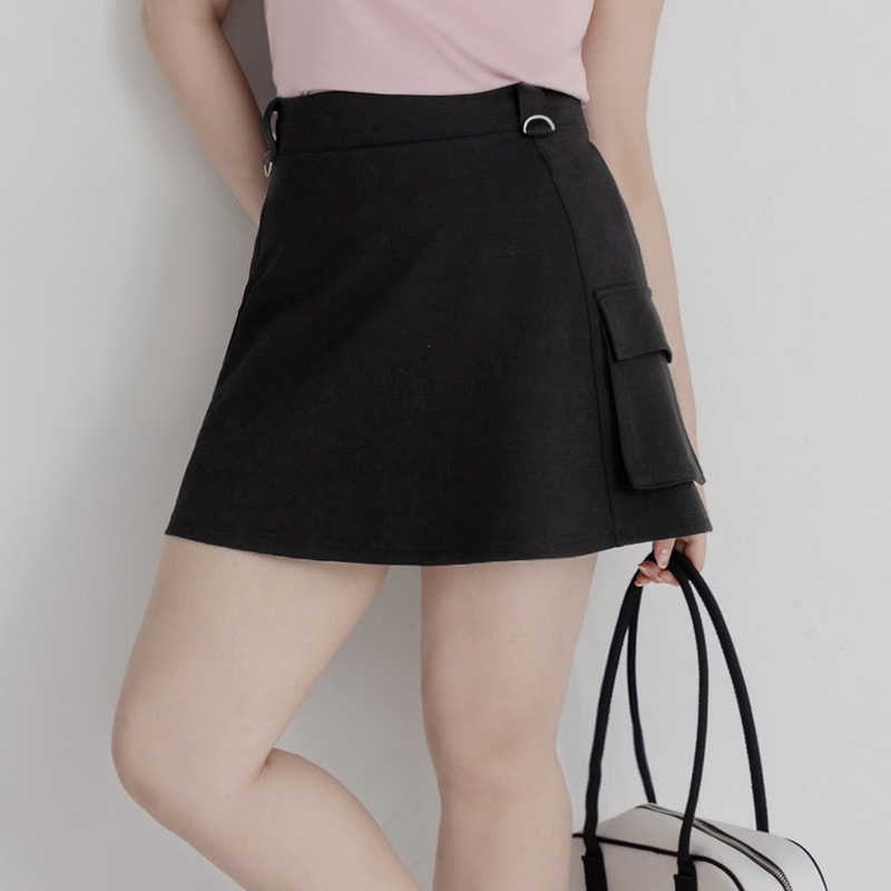Space Cotton Utility Cargo Pocket Plus Size Mini Skirt (With Inner Pants)