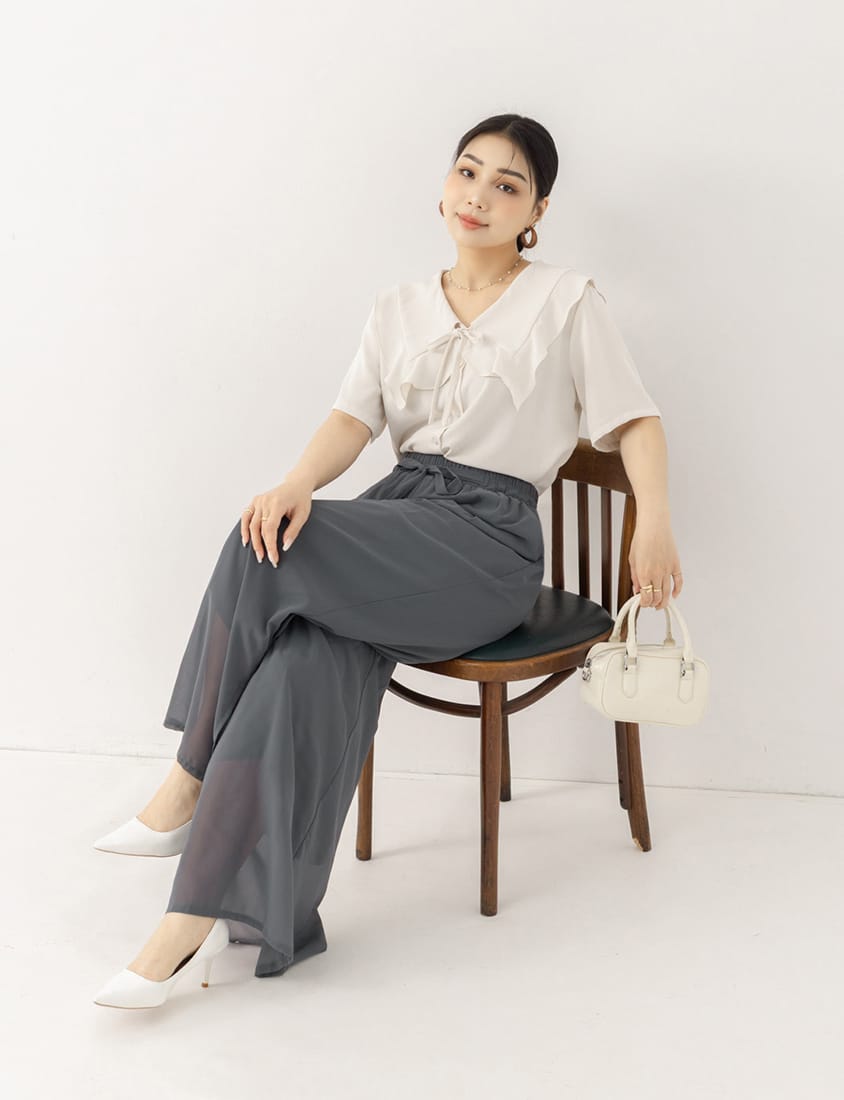 MISS. Heart Buttons Front Tie Ruffle Collar Plus Size Blouse