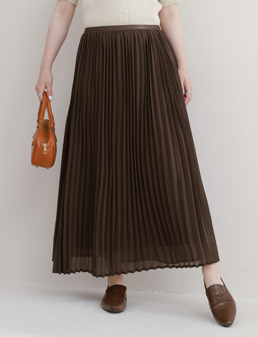 MISS. Elegant Fine-Pleated Double Layer Sheer Plus Size Maxi Skirt