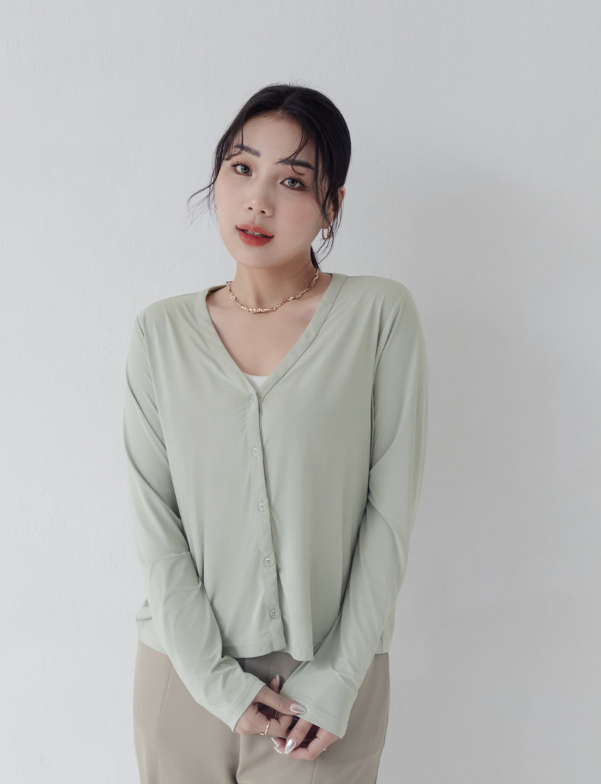 MISS. UV PRO+ Cooling Tech V-Neck Sun Protection Plus Size Jacket