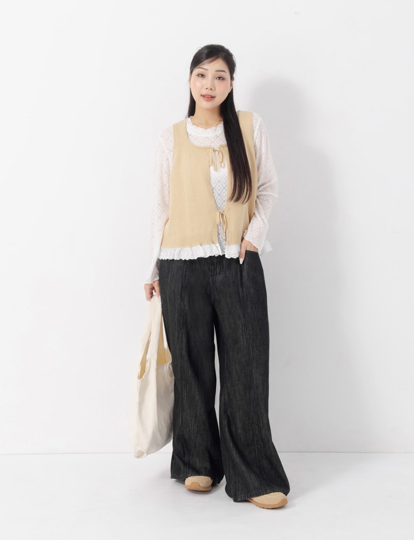 Double-Collar Diamond Lace with Lettuce Edge Plus Size Sheer Top