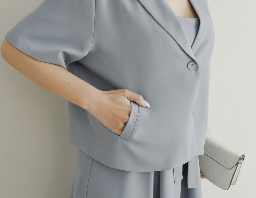 MISS. Silky Cool Plus Size Cropped Blazer