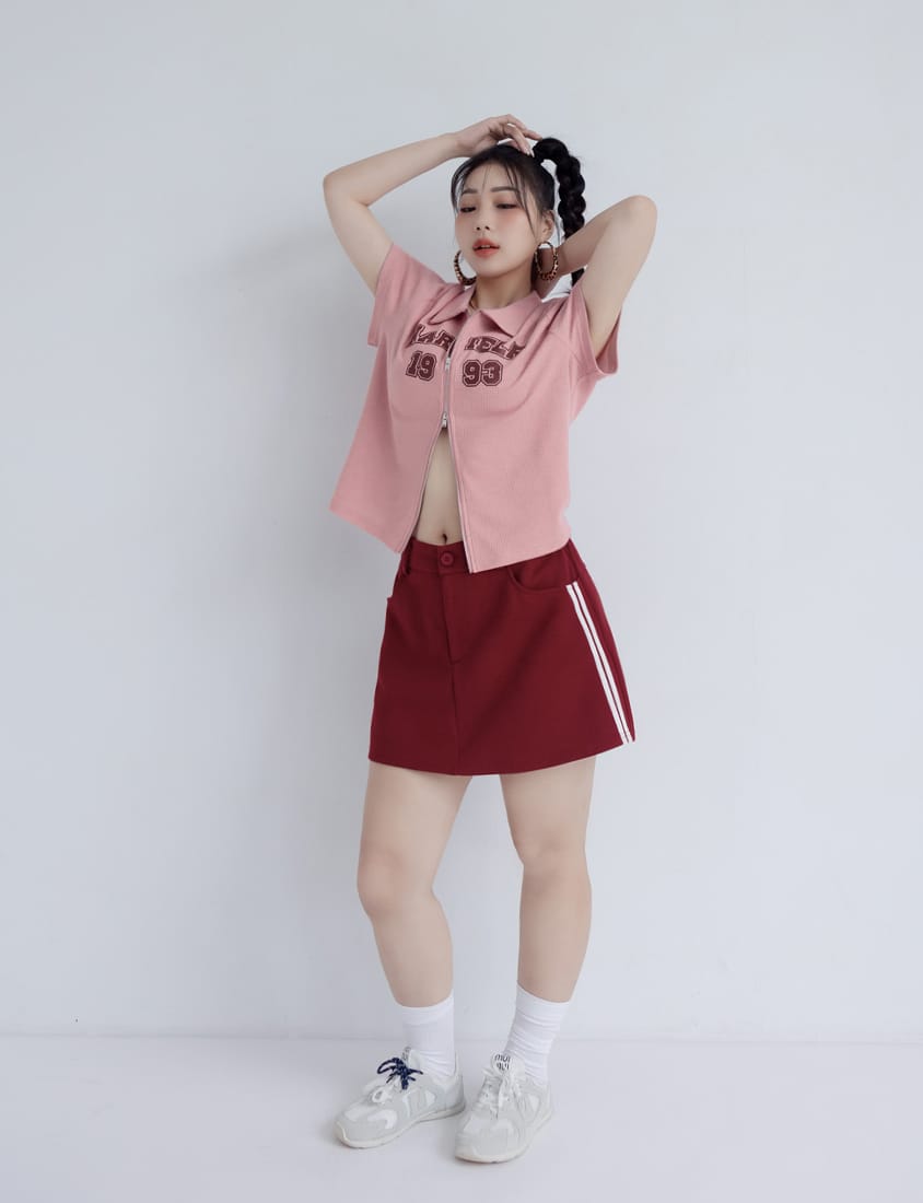 MUA! Double Zip Waffle Knit Plus Size Graphic Tee