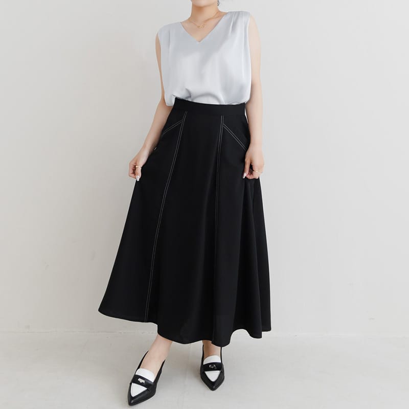 MISS. Contrast Stitch A-Line Back Elastic Waist Plus Size Maxi Skirt