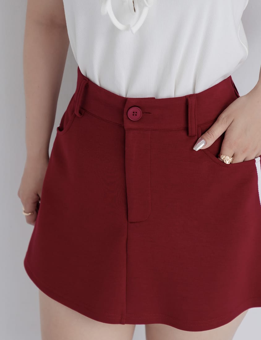 MUA! Space Cotton Back Elastic Plus Size Mini Skirt (With Pants)