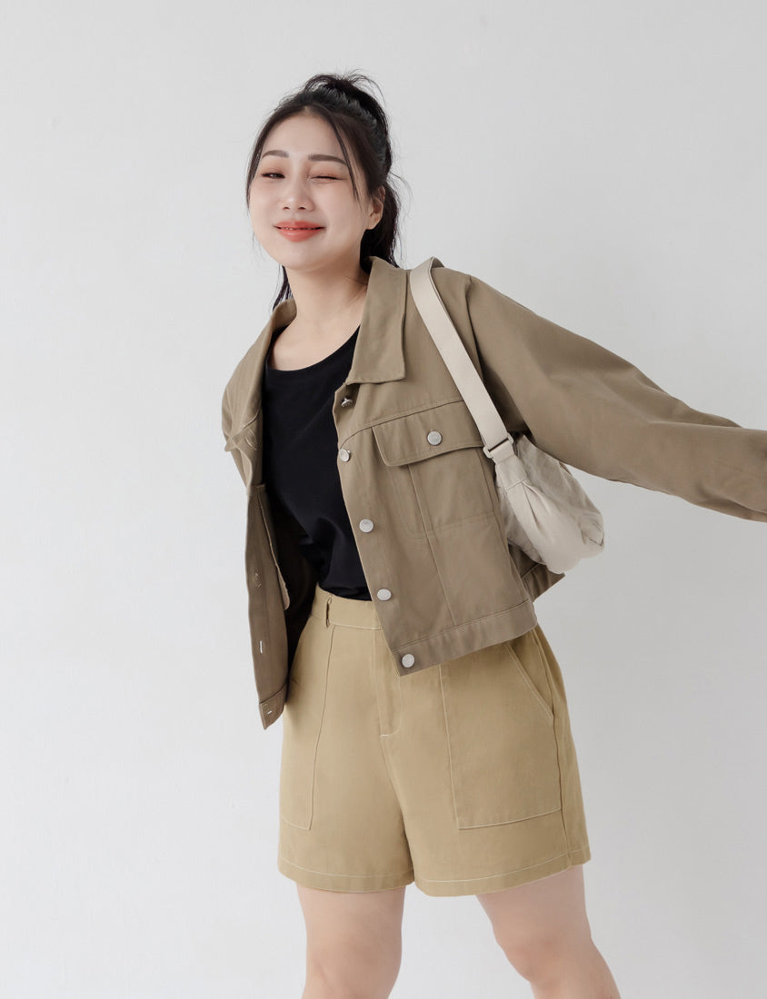 Twill Contrast Stitch High Waist Plus Size Shorts