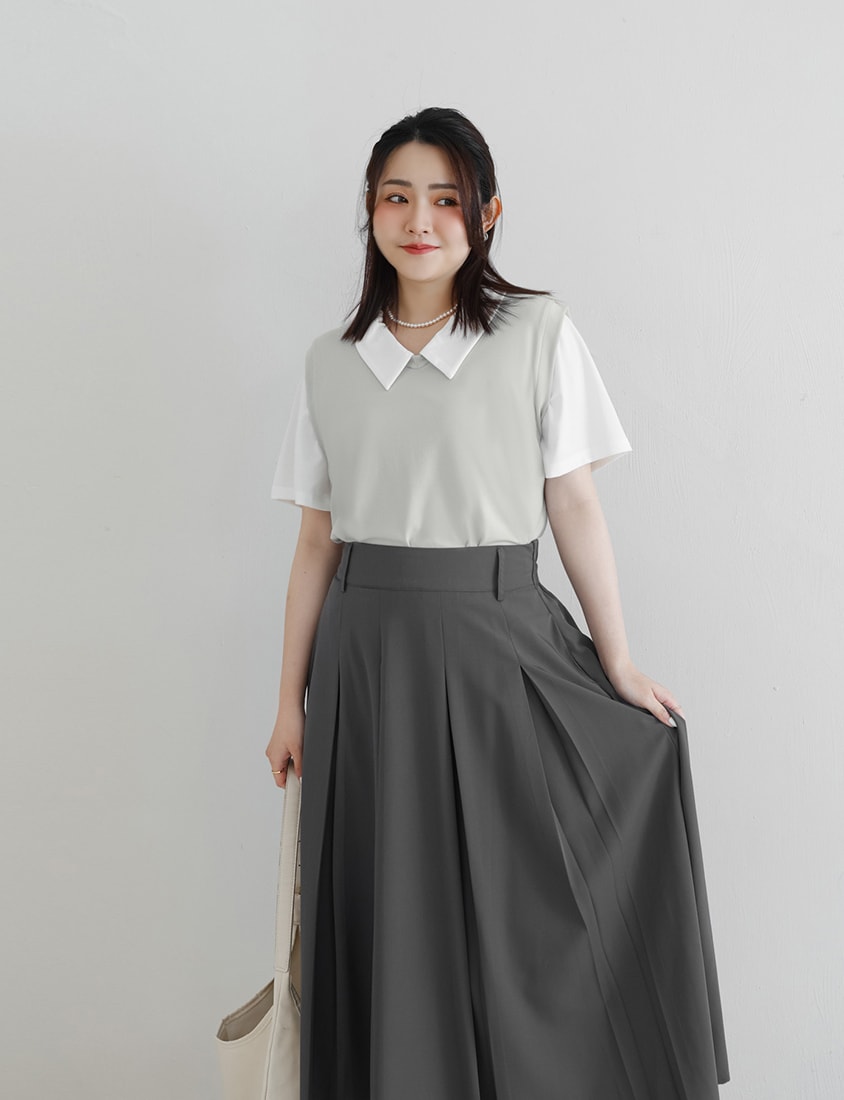 MISS. Elegant Wide Pleated Elastic Back Waist Plus Size Maxi Skirt