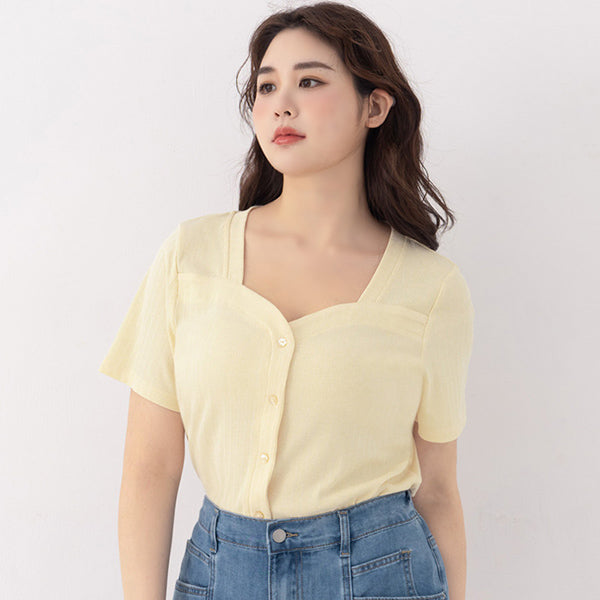 Multicolor Heart Collar Floral Button Plus Size Ribbed Top