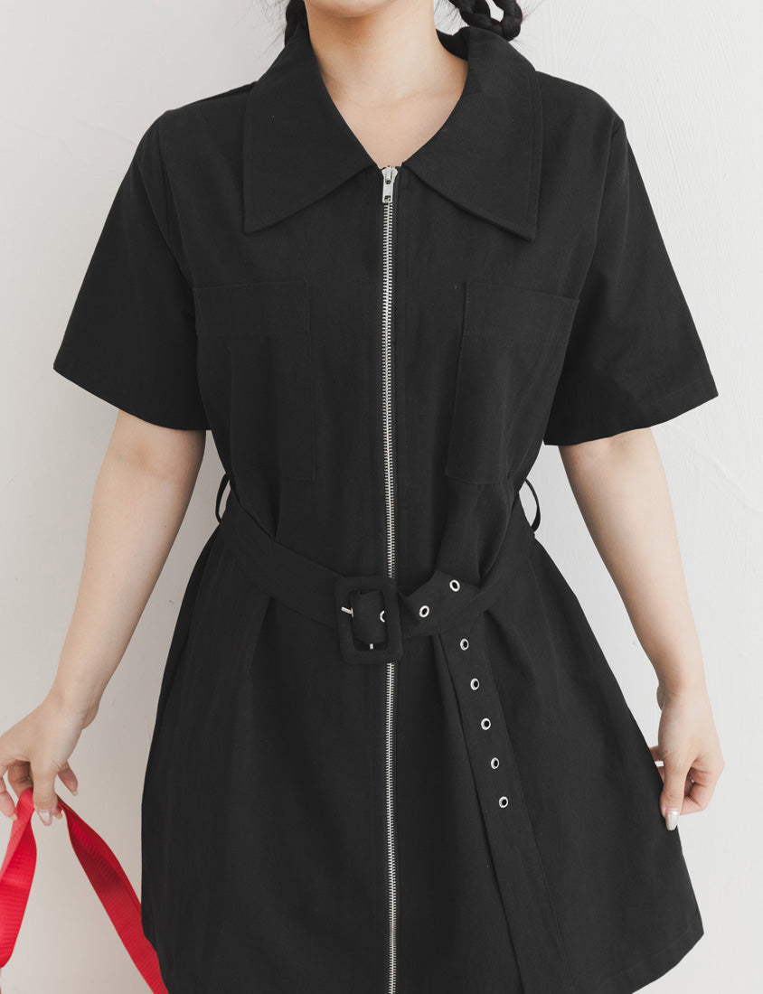 Casual Cargo Zip-Front Plus Size Mini Dress (With Belt)