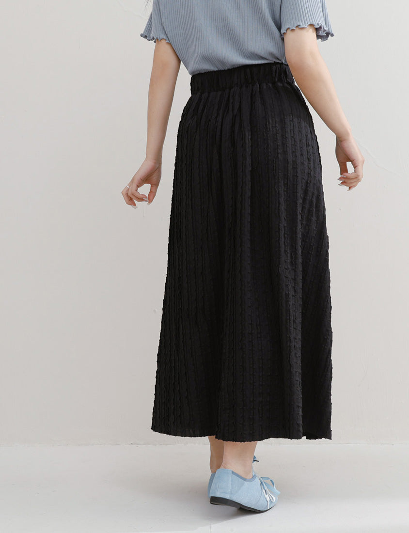Soft Stretch Crinkled Elastic Waist Plus Size Maxi Skirt