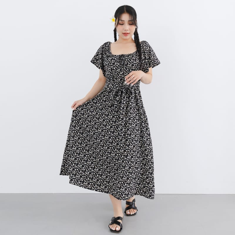2-Way Off-Shoulder Floral Plus Size Maxi Dress (with Belt)