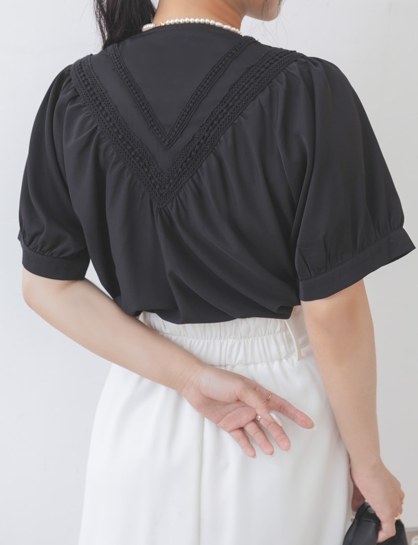 MISS. V-Neck Lace Embroidered Plus Size Puff Sleeve Top