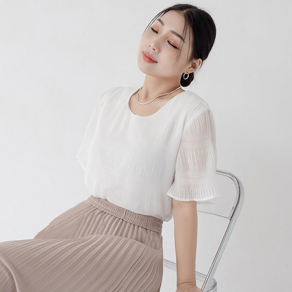 MISS. Korean Style Crinkled Plus Size Chiffon Top