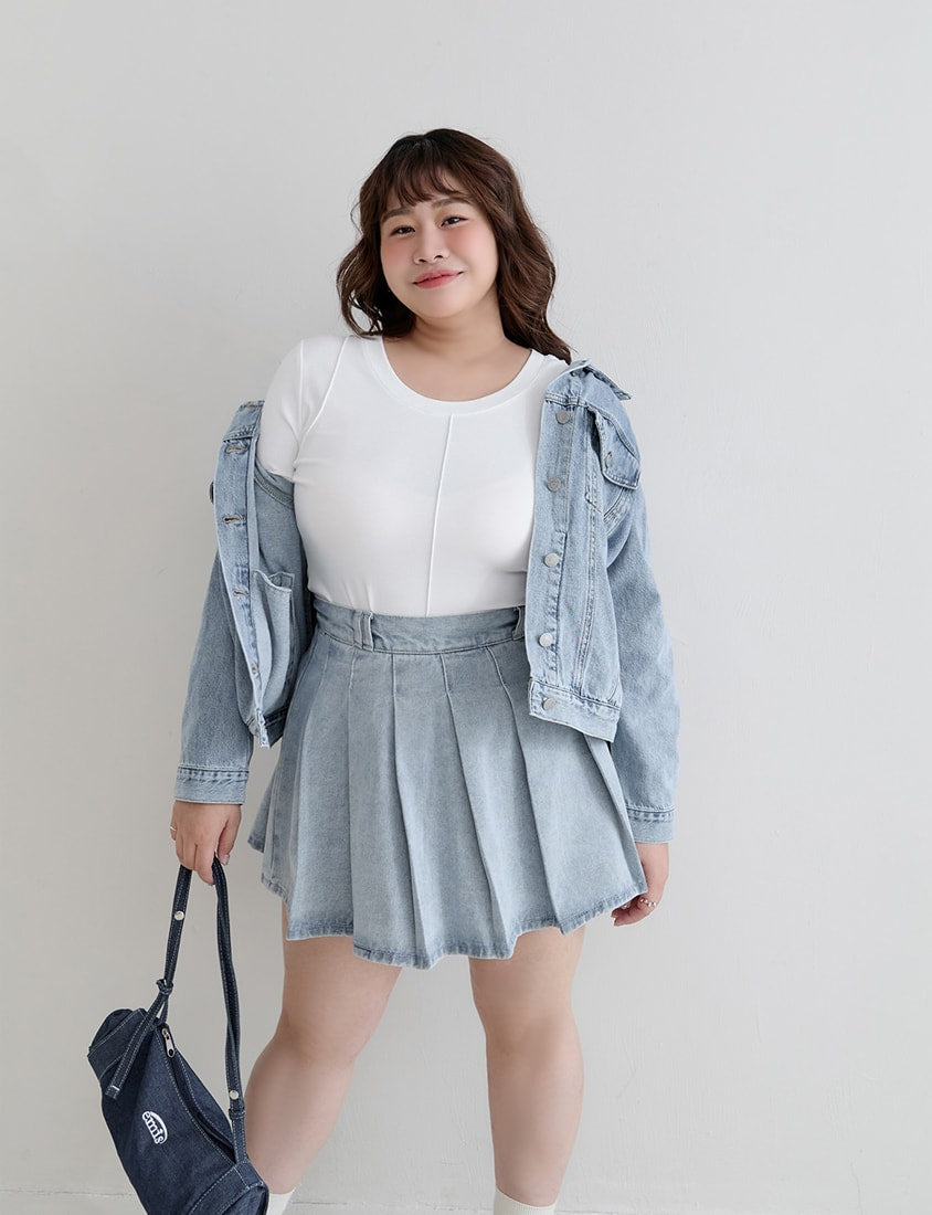 Playful Pleated Denim Mini Skirt (with Button)