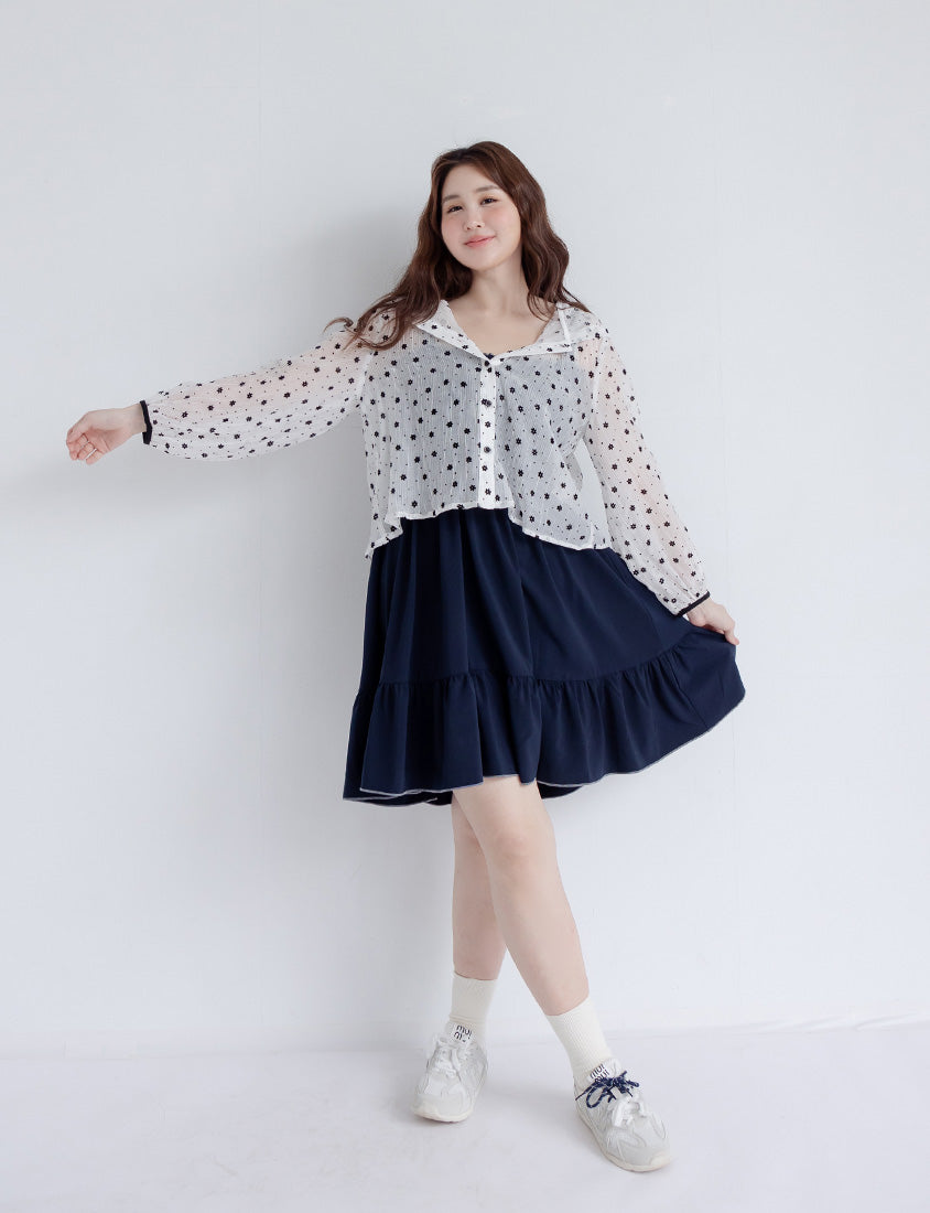 Cute Crinkled Floral Button Plus Size Hooded Jacket