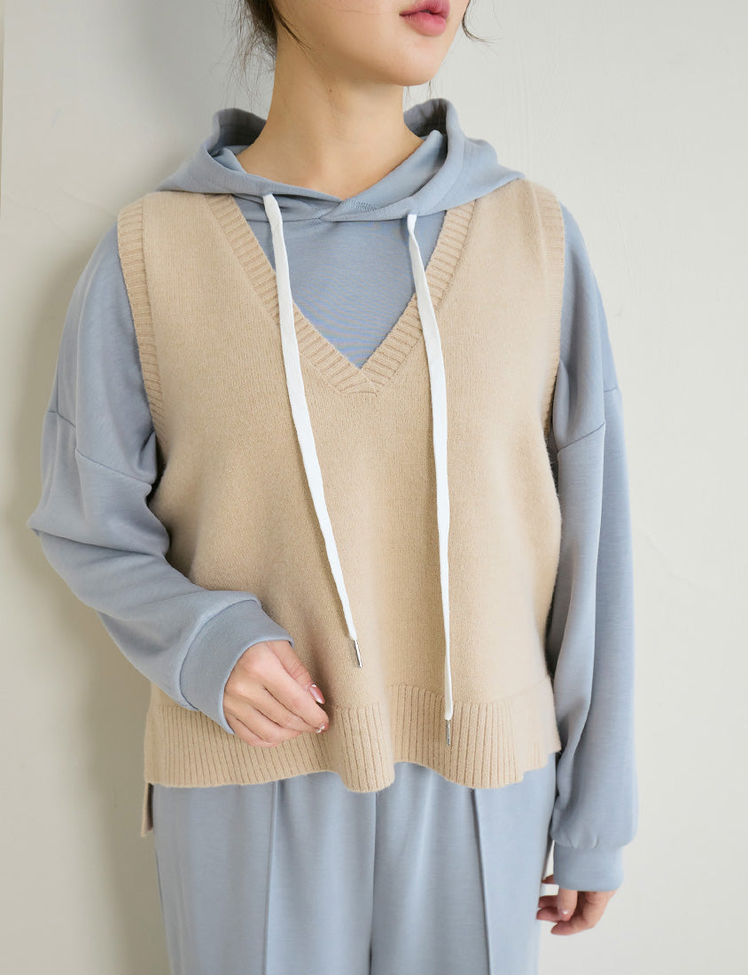 Versatile Multicolor V-Neck Cropped Plus Size Knit Vest