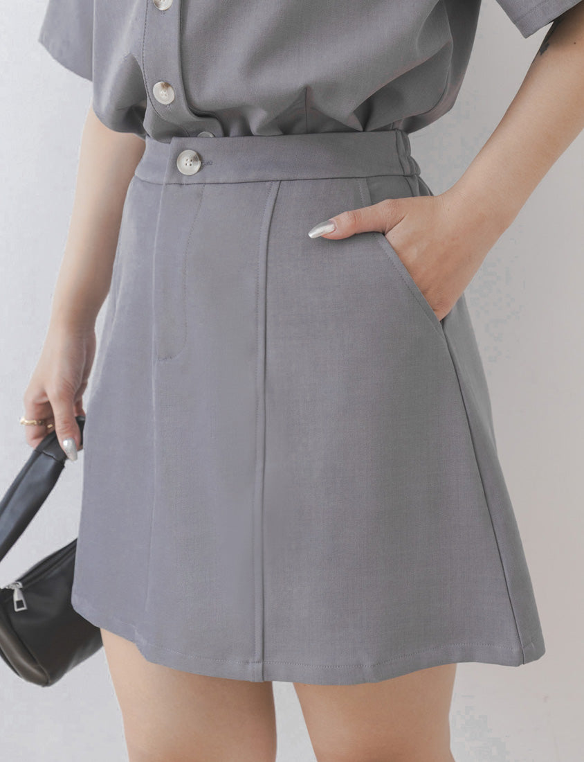 MISS. Korean Contrast Stitch Twill Back-Elastic Plus Size Mini Skirt