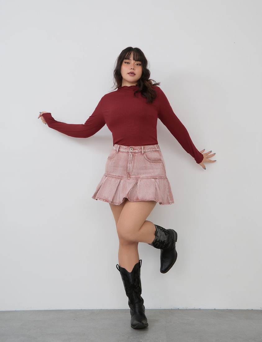 Classic Soft Ribbed Lettuce Edge Plus Size Top