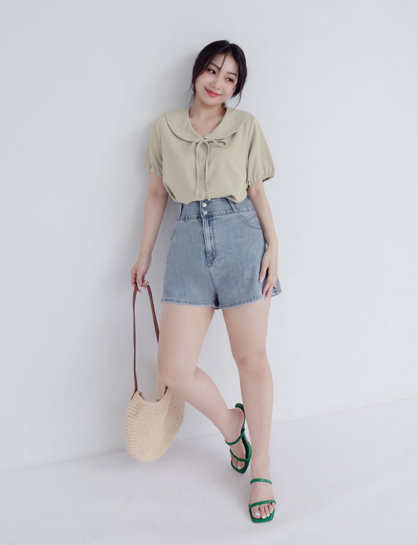 Sweet Front-Tie Oversized Plus Size Collar Blouse