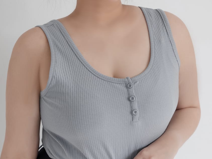 Basic U-Neck Ribbed Button Plus Size Tank Top