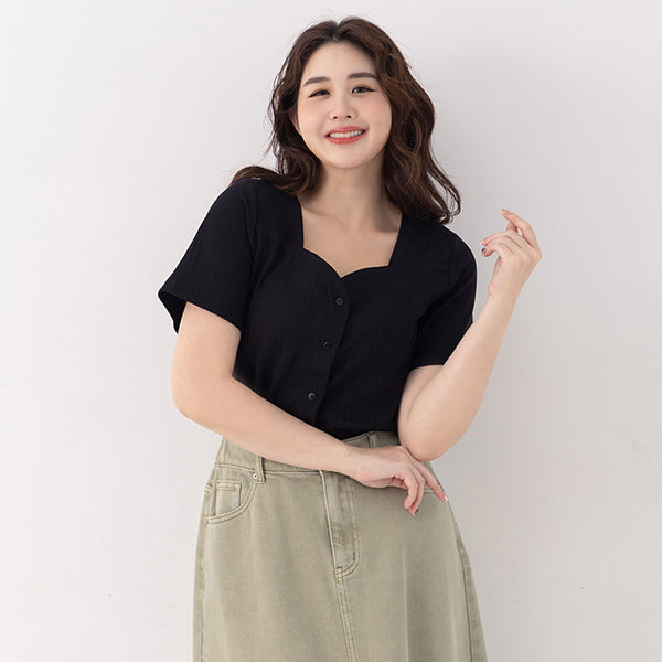 Multicolor Heart Collar Floral Button Plus Size Ribbed Top