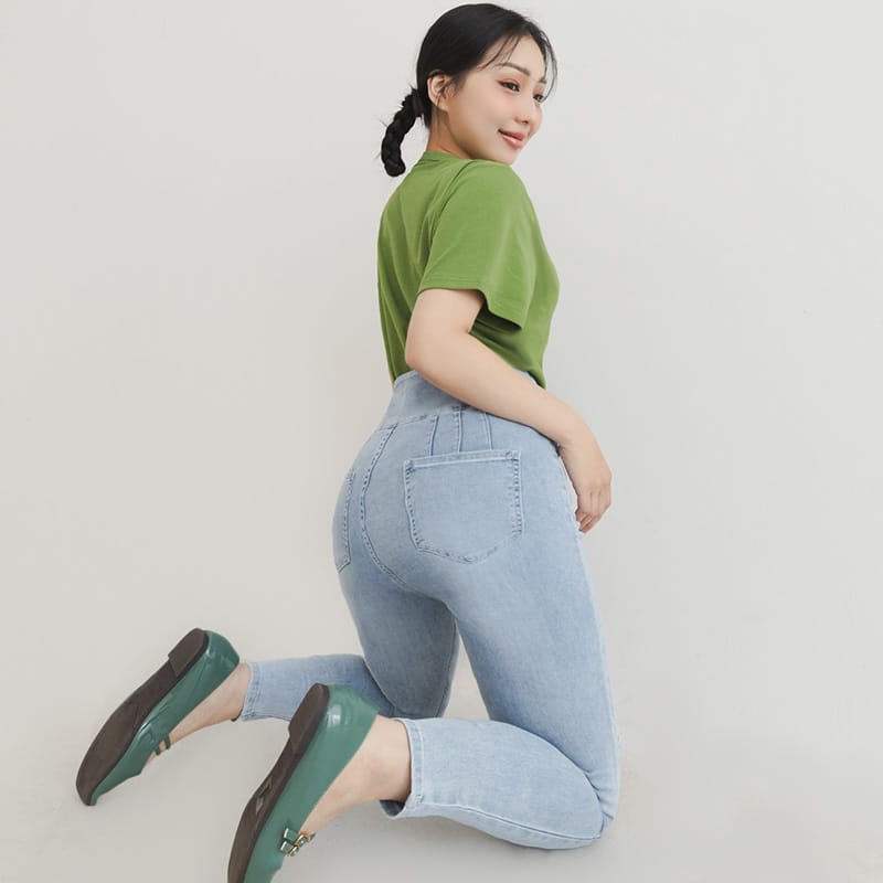 Cooling Tech Corset Waist Plus Size Distressed Jeans