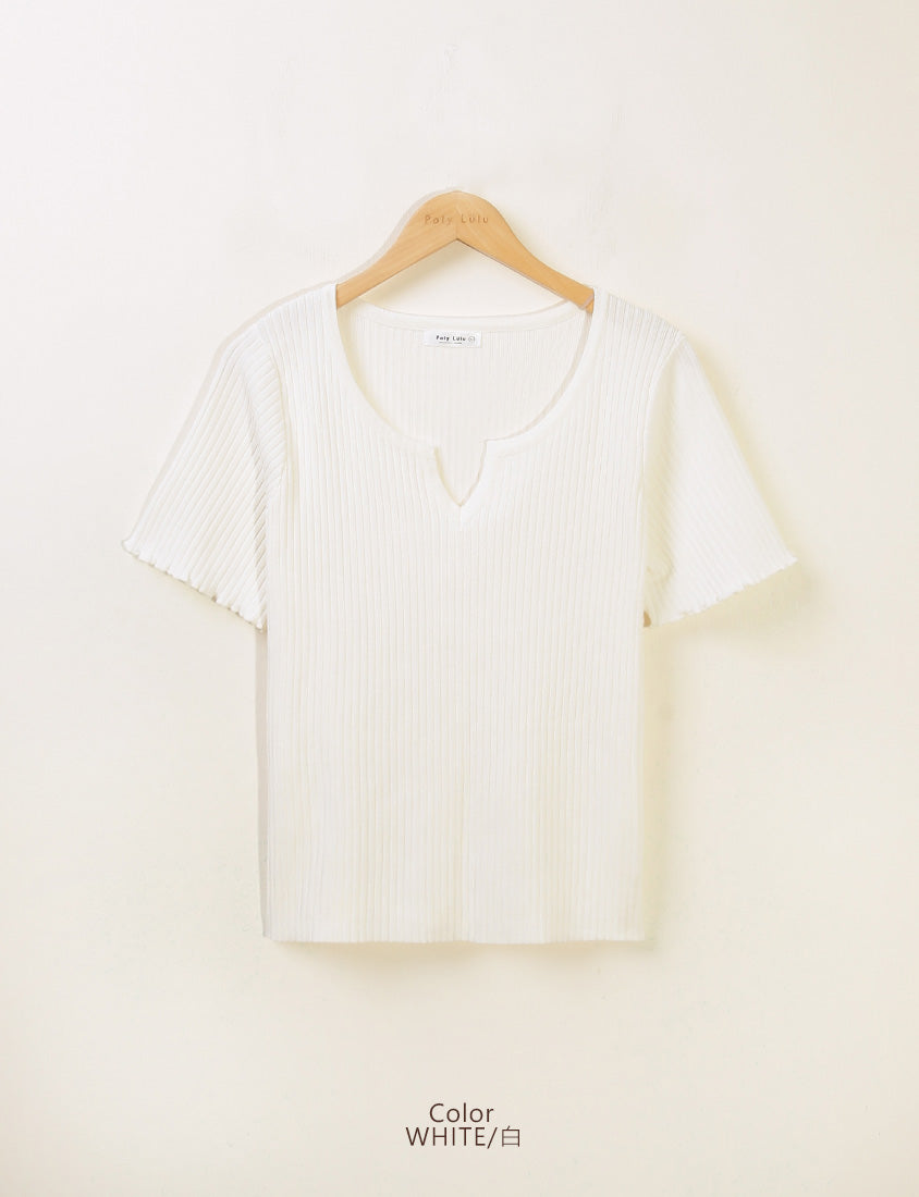 MISS. Essential Wavy Edge Plus Size Knit Top