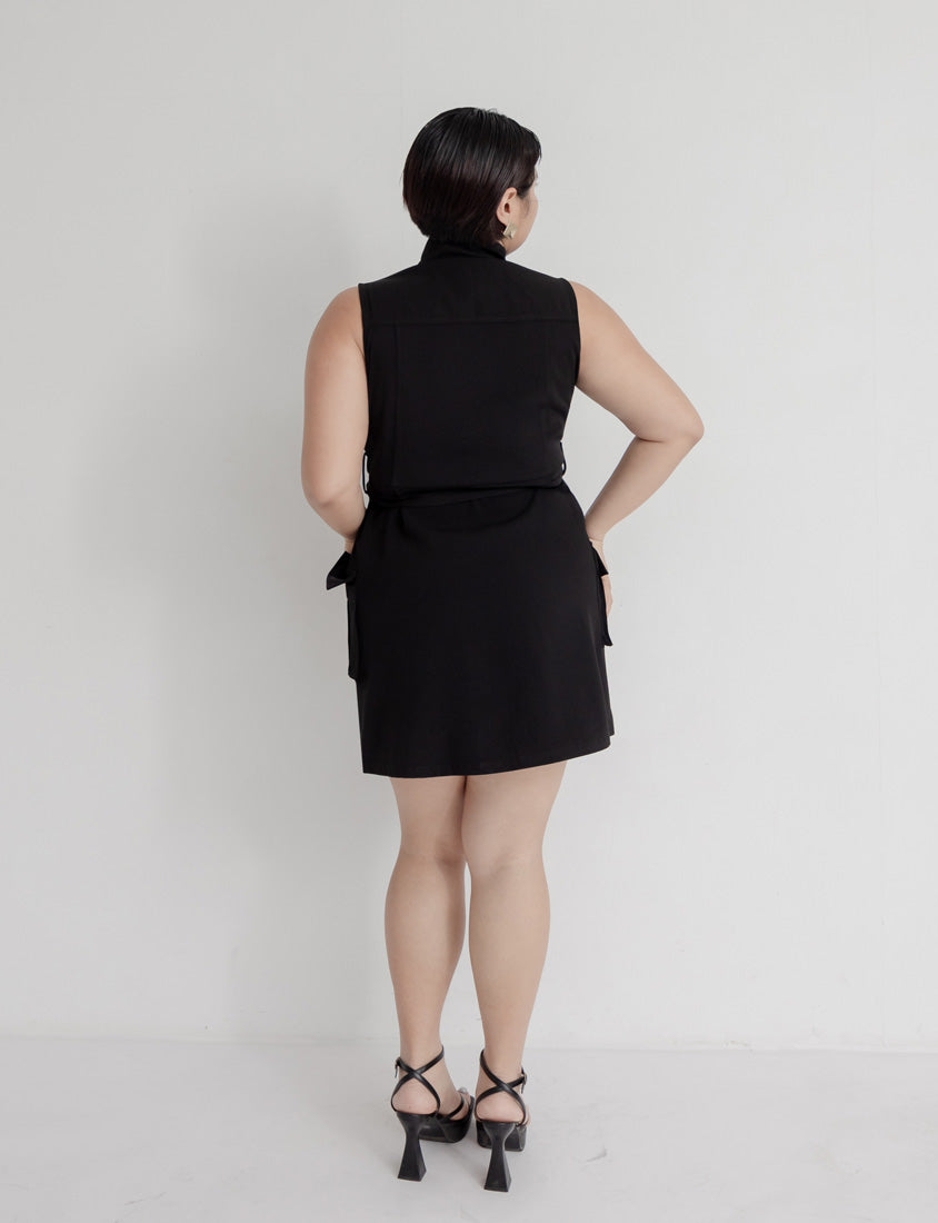 MUA! Utility Cargo Zip-Up Plus Size Sleeveless Dress (With Belt)