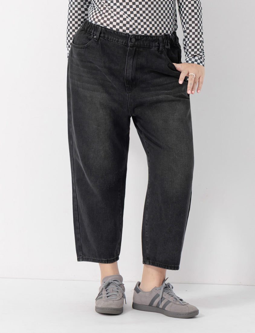 Standard Perfect Fit Plus Size Boyfriend Jeans