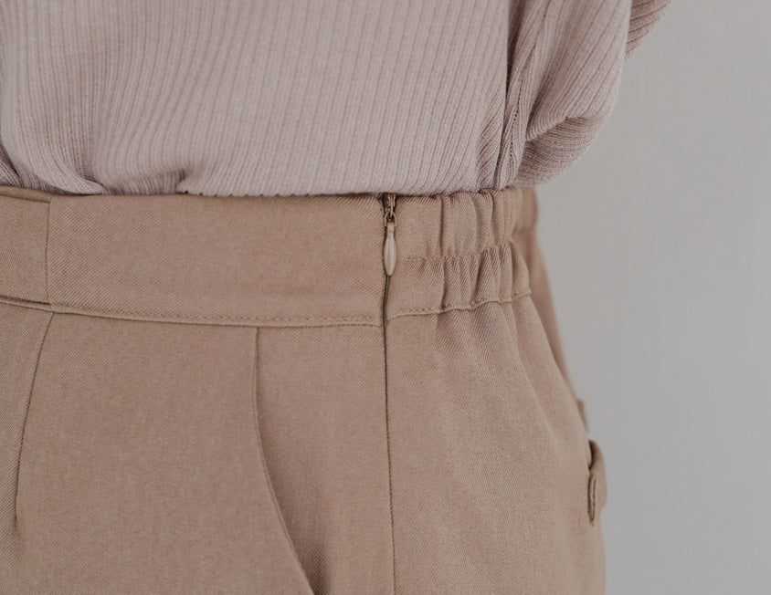 MISS. Latte Series Waistband Twill Plus Size Shorts