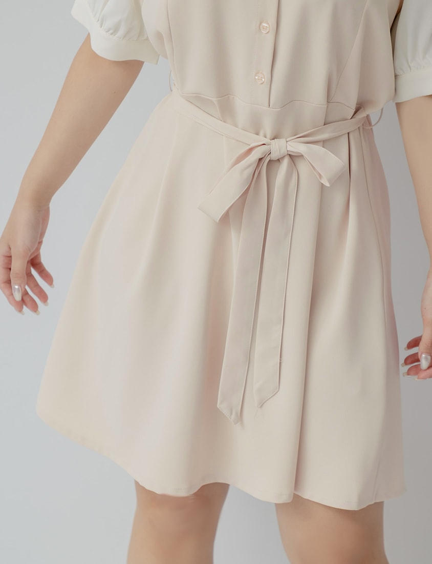 Layered-Look Contrast Collar Plus Size Mini Dress (with Belt)