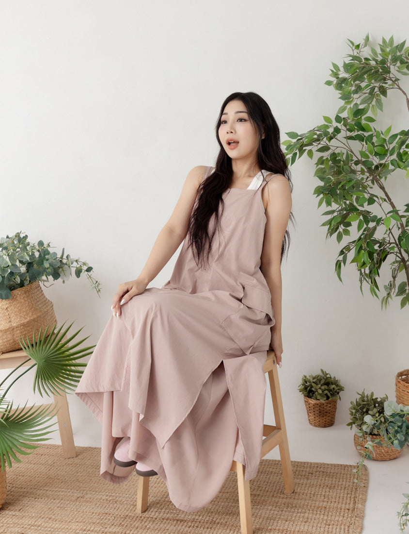 Multi-Layered Cargo Adjustable Strap Plus Size Maxi Dress