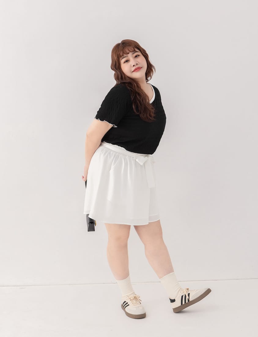 Floral Ruffled Elastic Waist Flowy Plus Size Mini Skort  (With Waist Tie)
