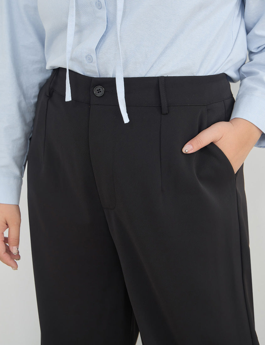 MISS. Apple-Shaped Friendly! Perfect Fit Wrinkle Resistant Straight Cut Trousers