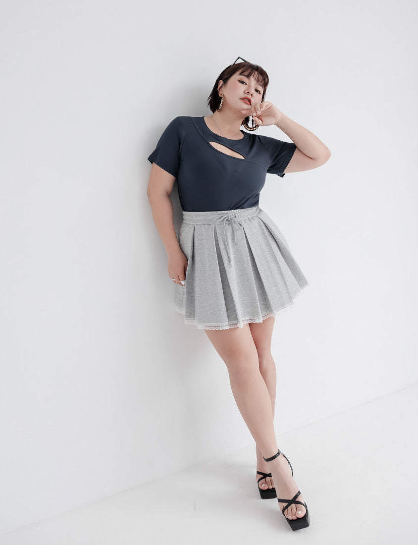 MUA! Sexy Cut-out Ribbed Plus Size Top