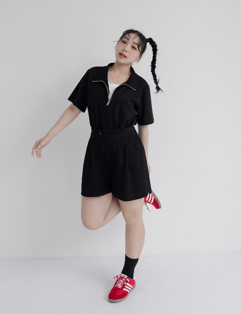 Zip-Up Faux Two-Piece Multicolor Plus Size Short Sleeve Tee