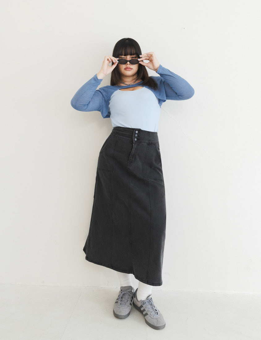 MUA! Ultra-Stretch Back Slit High-Waist Washed Denim Plus Size Maxi Skirt