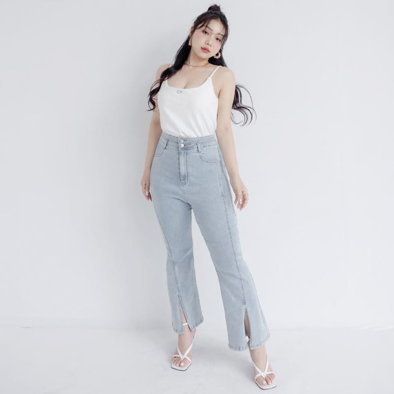 MUA! Snatched Waist Slim Fit Front Slit Plus Size Flare Jeans