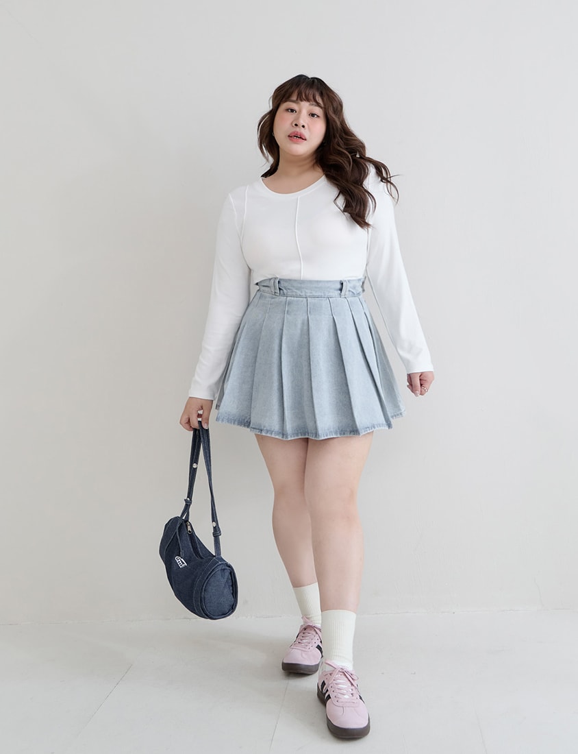 Playful Pleated Denim Mini Skirt (with Button)