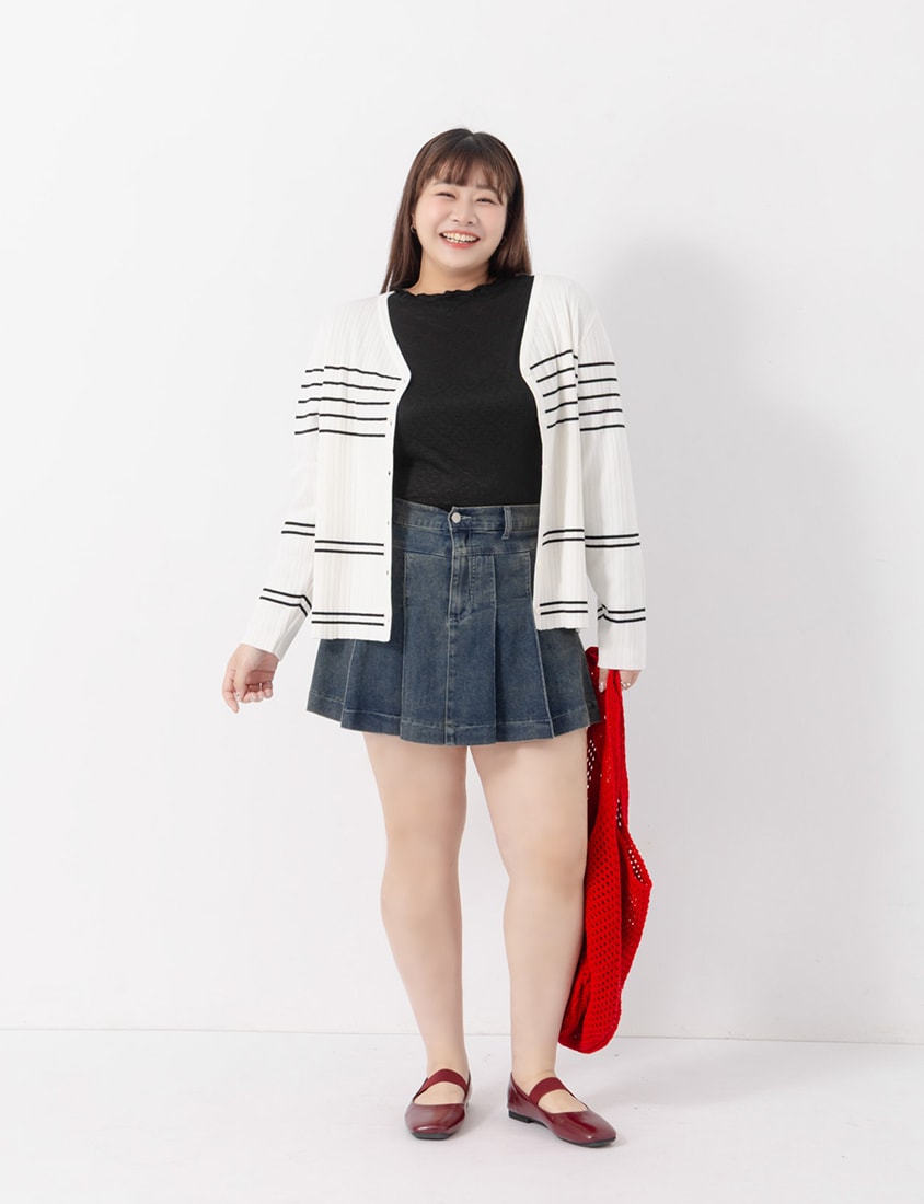 Double-Collar Diamond Lace with Lettuce Edge Plus Size Sheer Top