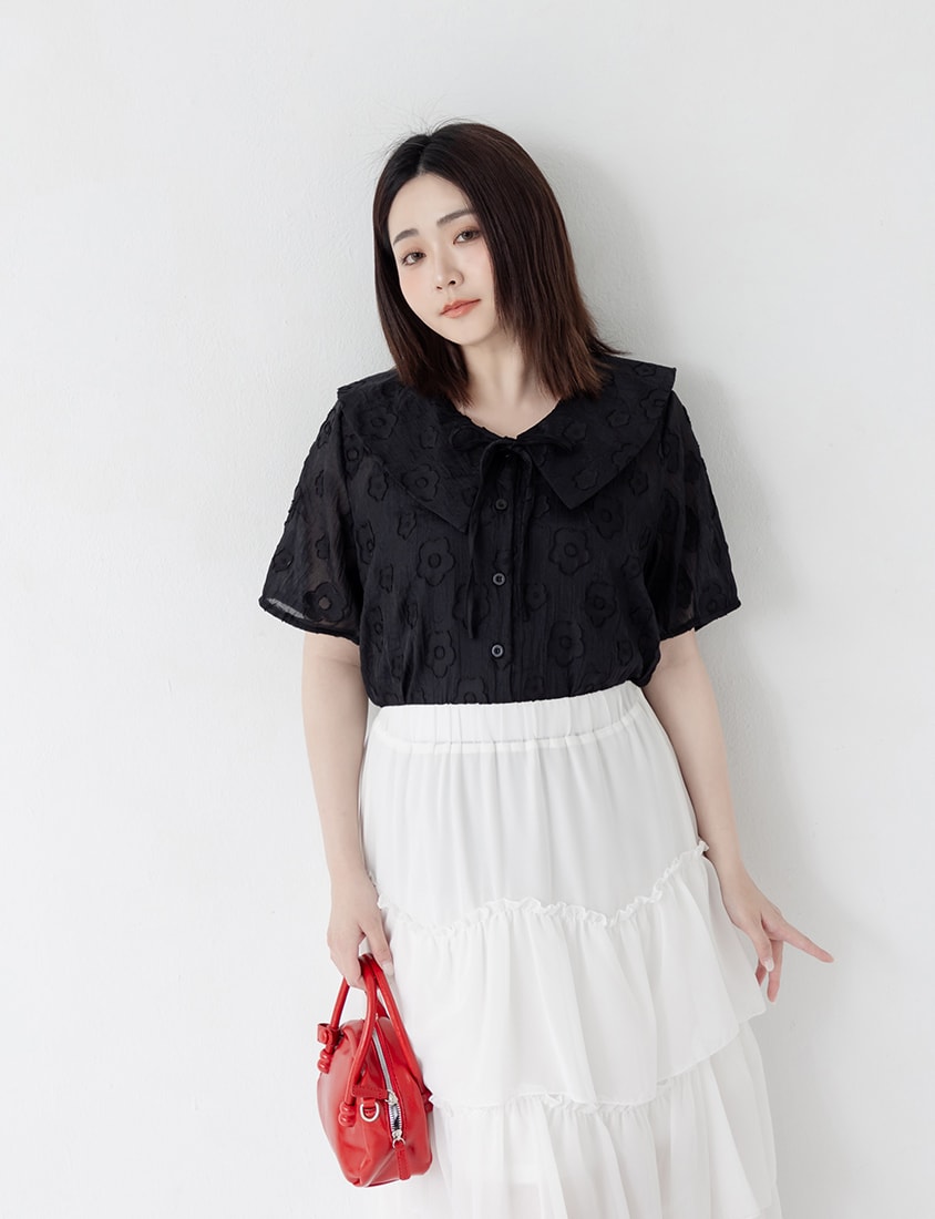 Two-Piece Floral Collar Tie Plus Size Shirt (with Camisole)