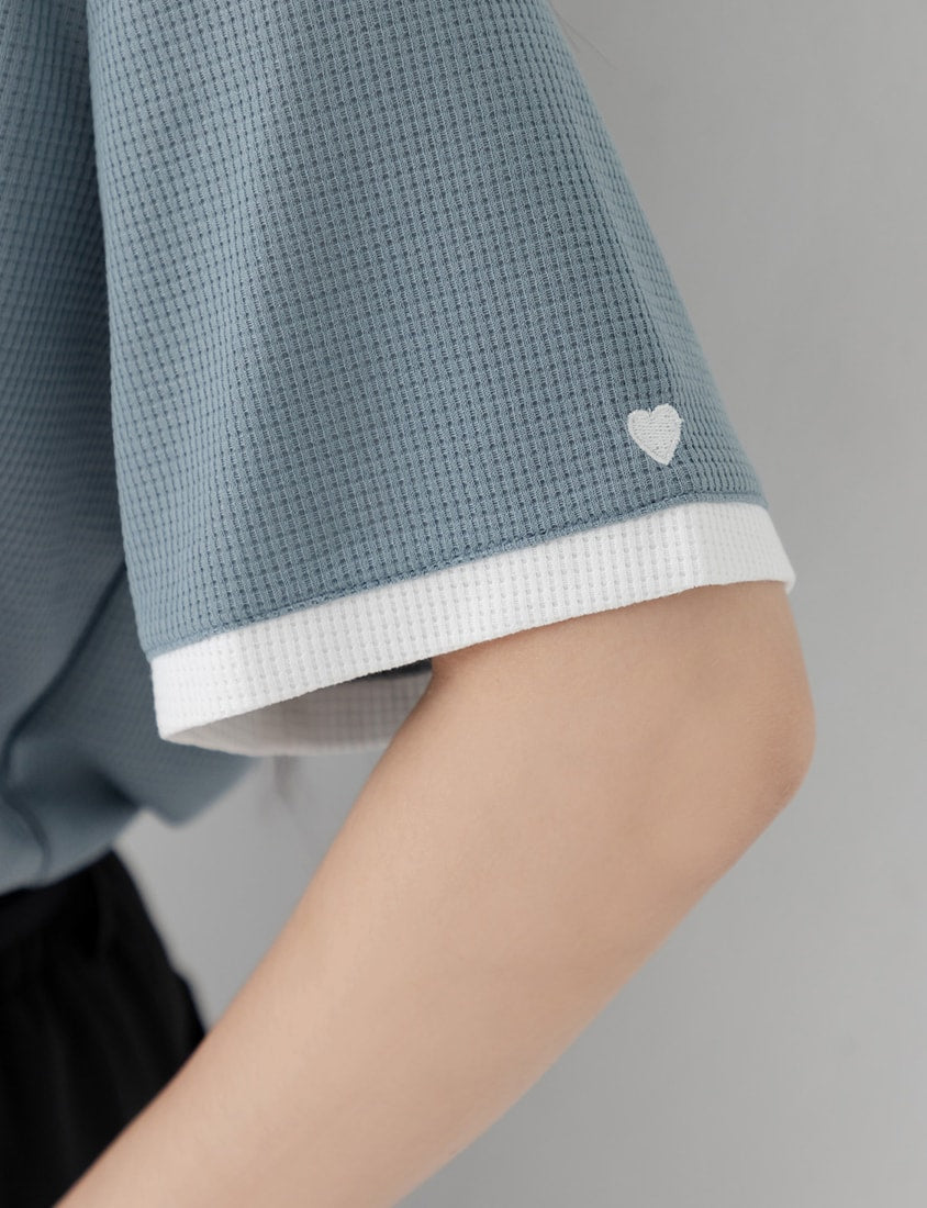 Colorblock Waffle Heart Embroidery Plus Size Top