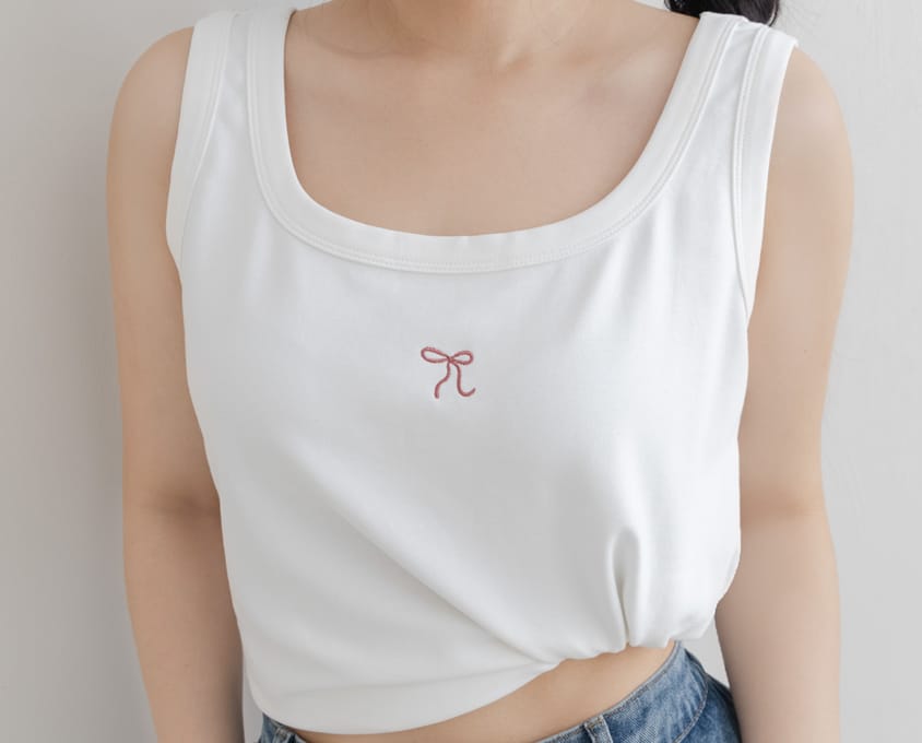 Crew Neck Bow Tie Embroidered Plus Size Cami