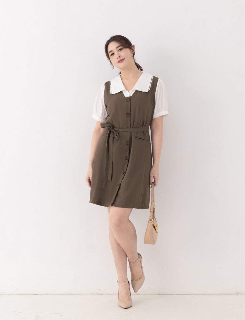 MISS. Elegant Lace Collar Plus Size Puff Sleeve Dress (With Waist Tie)