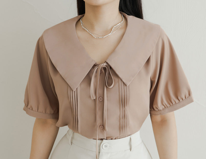 MISS. Sweet Pleated Lapel Collar Plus Size Puff Sleeve Blouse
