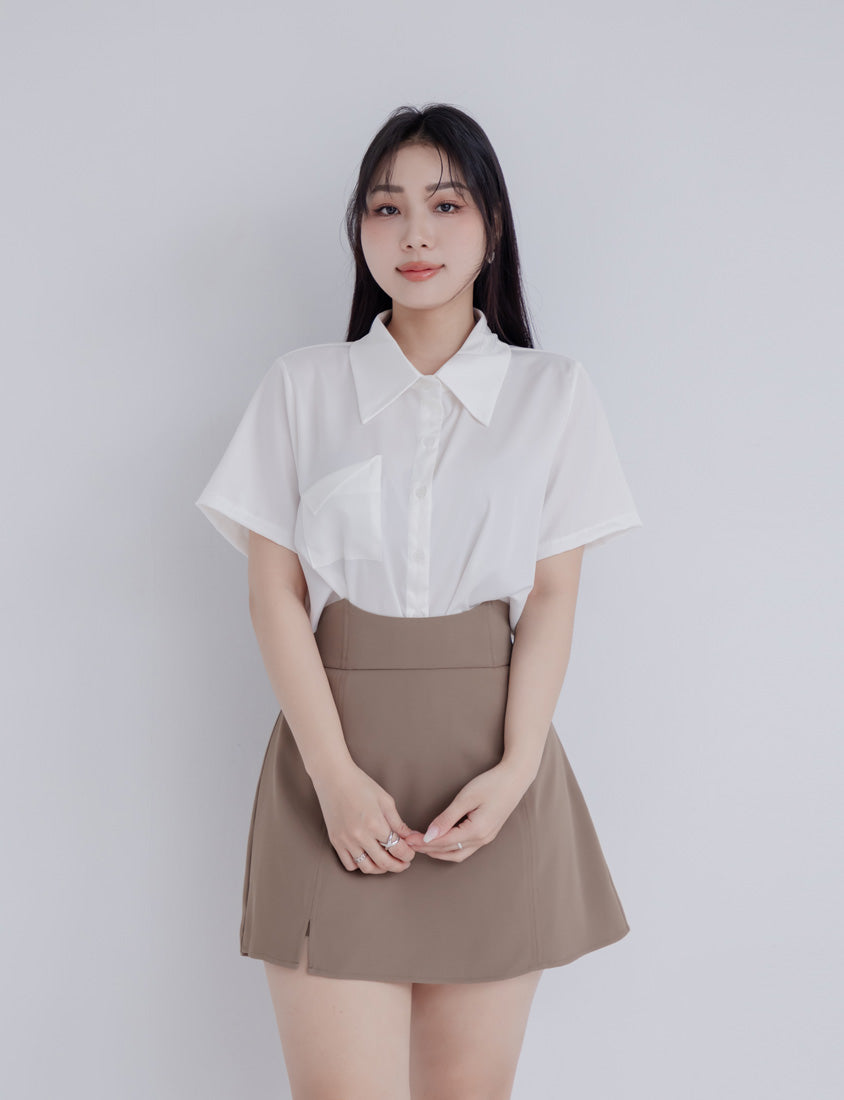 MISS. Elegant Pleat-Back Satin Plus Size Pocket Shirt