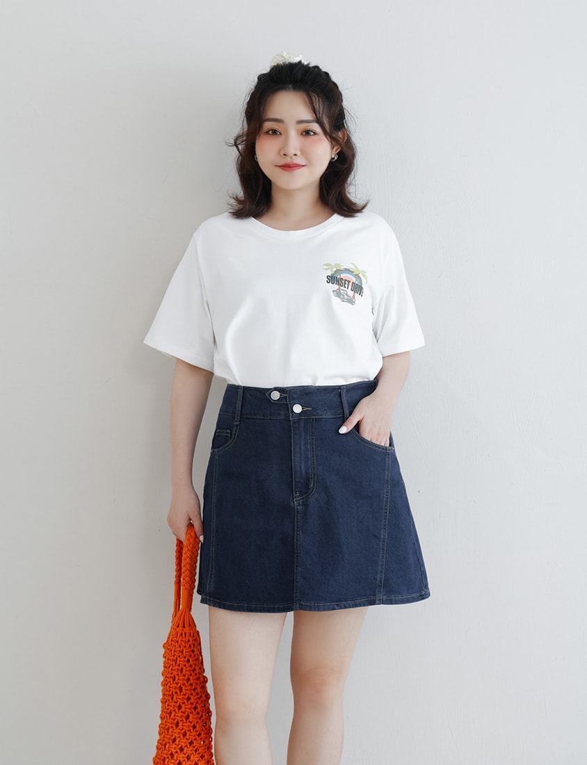 Summer Sunset Graphic Crewneck Plus Size Tee