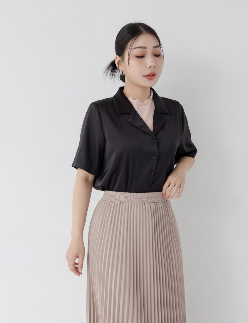MISS. Glossy Satin Cuban Collar Plus Size Shirt With Floral Buttons