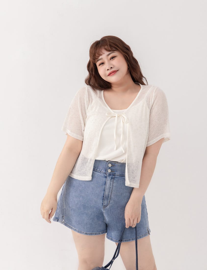 Two-Piece Snowflake Tie-Front Lightweight Plus Size Knit Top (With Vest)